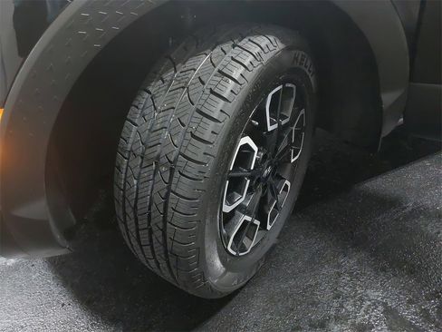 Used 2023 Hyundai Santa Cruz SEL image 30