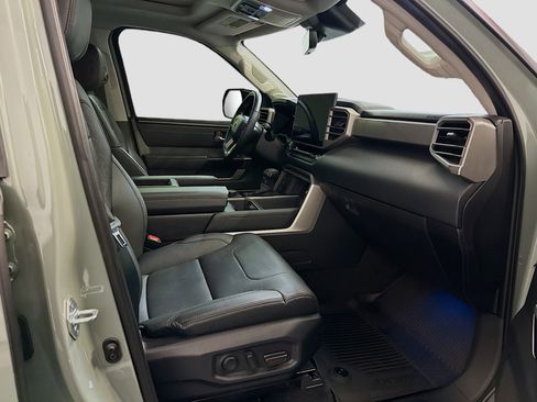 Used 2024 Toyota Tundra Limited w/ TRD Off-Road Package image 33