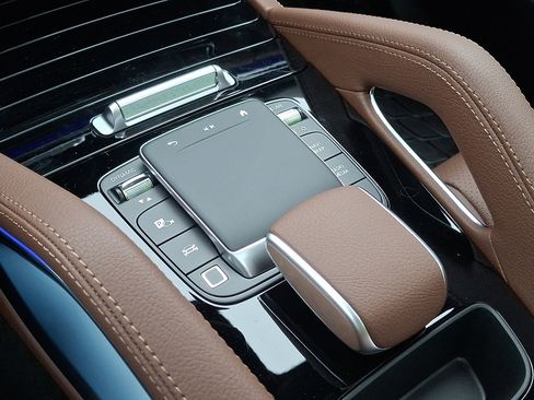 New 2026 Mercedes-Benz GLE 450 4MATIC image 14