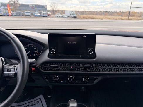 Used 2023 Honda HR-V Sport image 18