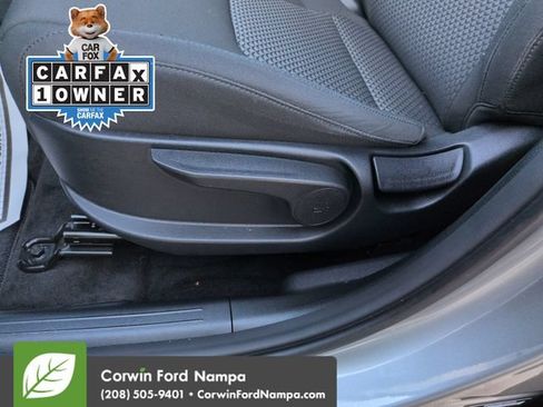 Used 2025 Kia Sportage LX AWD/4WD image 12