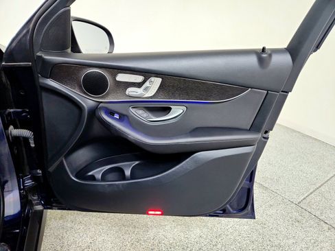 Used 2022 Mercedes-Benz GLC 300 4MATIC image 31