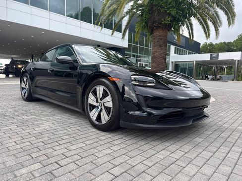 Used 2024 Porsche Taycan RWD image 1