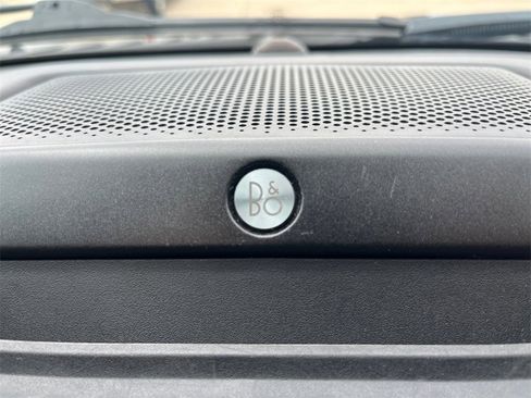 Used 2020 Ford F150 Lariat w/ Equipment Group 502A Luxury image 37