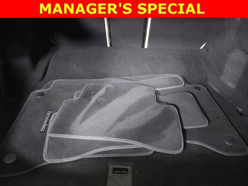 Used 2016 Mercedes-Benz C 300 4MATIC Sedan image 58