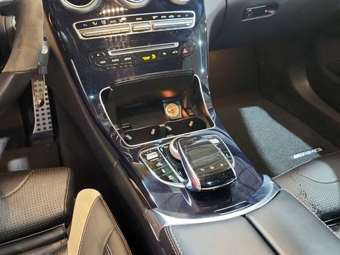 Used 2015 Mercedes-Benz C 63 AMG S image 40