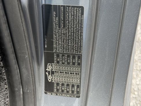 Used 2005 Porsche Boxster RWD image 30