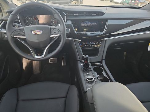 New 2025 Cadillac XT6 Sport w/ LPO, Onyx Lite Package image 16