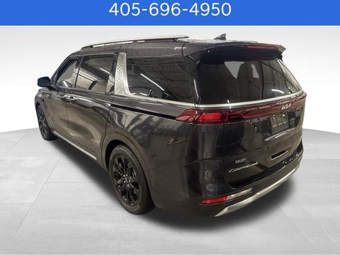 Used 2022 Kia Carnival SX Prestige FWD image 4