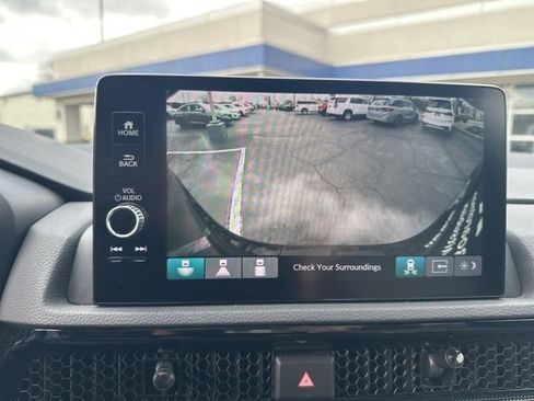 Used 2024 Honda CR-V Sport Touring image 11