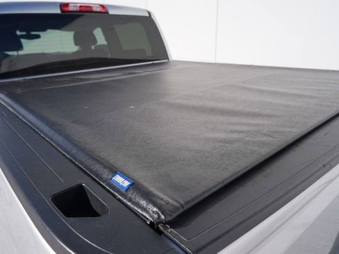 Used 2018 Chevrolet Silverado 1500 LT w/ All Star Edition image 25