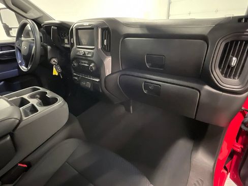 Used 2021 Chevrolet Silverado 1500 Custom Trail Boss w/ LPO, Dark Essentials Package AWD/4WD image 28