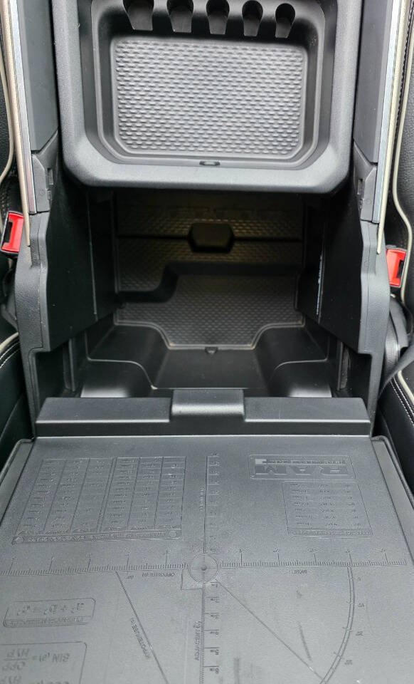 Used 2021 RAM 2500 Laramie AWD/4WD image 30