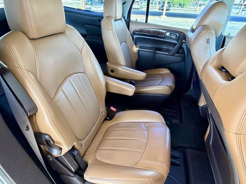 Used 2016 Buick Enclave Leather w/ Trailering Package FWD image 14
