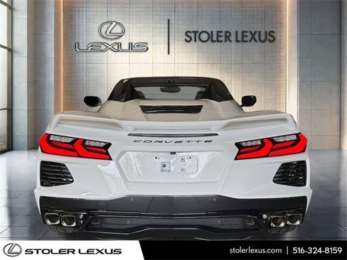 Used 2021 Chevrolet Corvette Stingray Premium Conv w/ Z51 Performance Package image 4