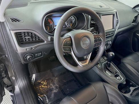 Used 2022 Jeep Cherokee Latitude Lux image 18