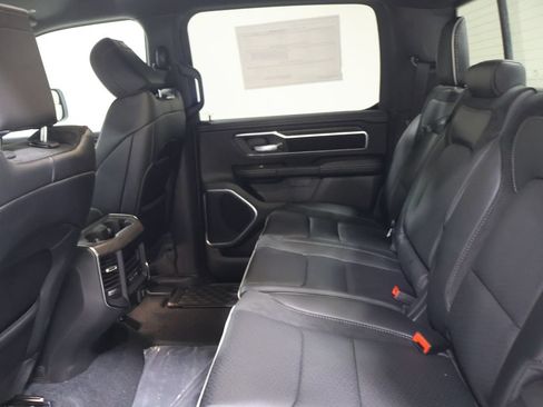 New 2026 RAM 1500 Laramie AWD/4WD image 10