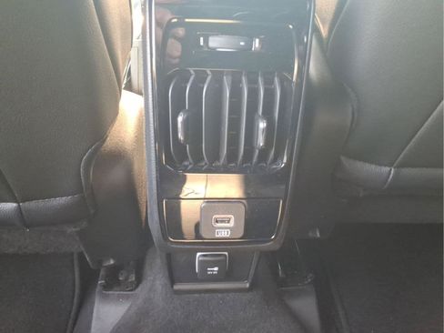Used 2025 Jeep Compass Limited AWD/4WD image 15
