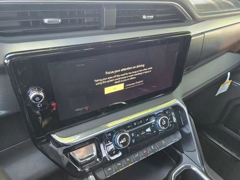 New 2026 GMC Sierra 1500 Denali AWD/4WD image 12