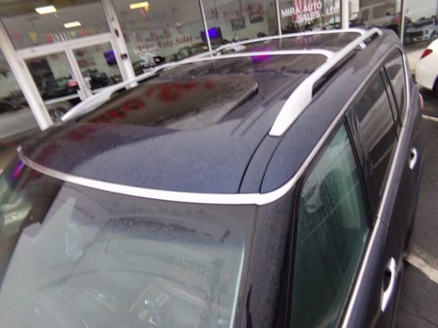 Used 2015 INFINITI QX80 4WD w/ Deluxe Technology Package image 7