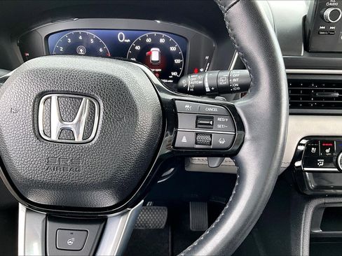 Used 2023 Honda Pilot Elite image 21