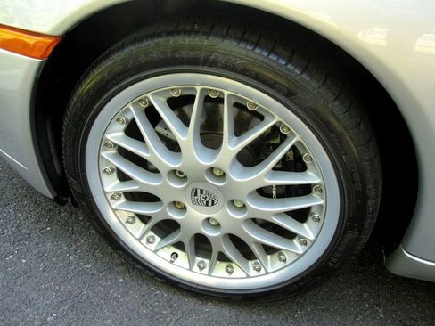 Used 1999 Porsche 911 Carrera RWD image 36