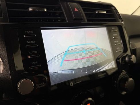 Used 2022 Toyota 4Runner TRD Off-Road AWD/4WD image 23