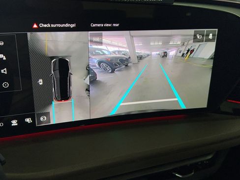 New 2025 Audi Q5 Premium image 24