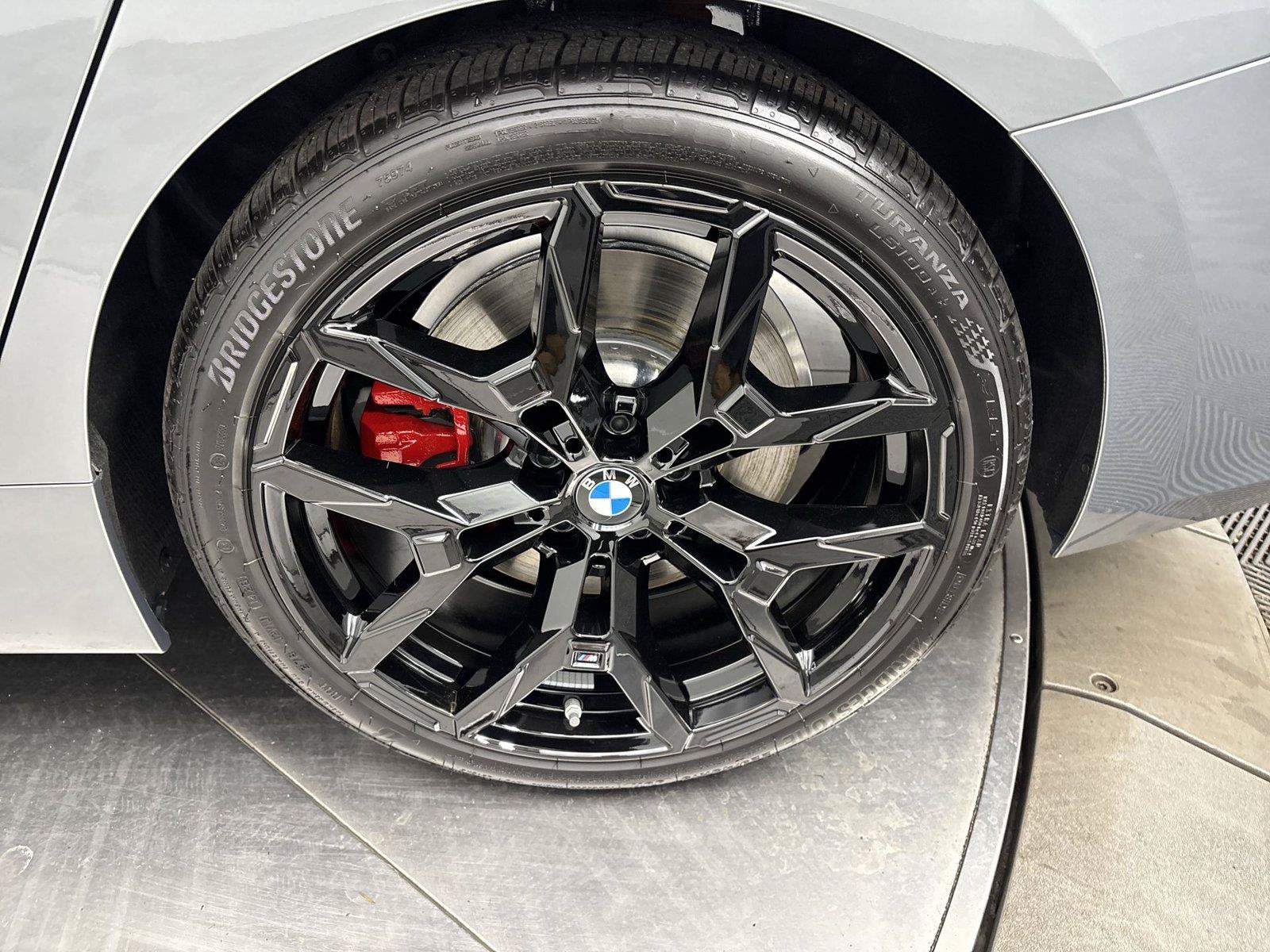 New 2026 BMW 330i xDrive Sedan w/ M Sport Package AWD/4WD image 27