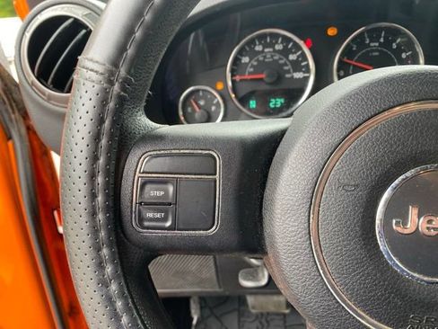 Used 2012 Jeep Wrangler Sport AWD/4WD image 19