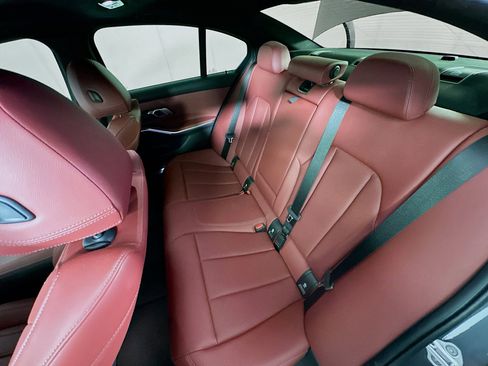 Used 2022 BMW 330e w/ M Sport Package image 27