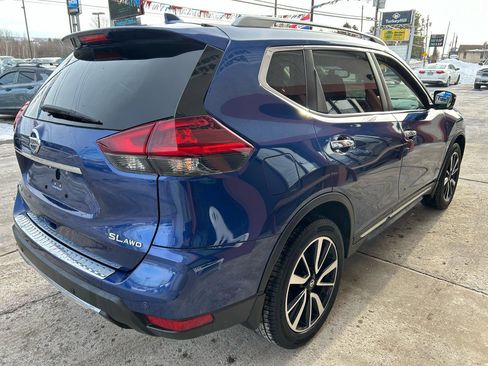 Used 2019 Nissan Rogue SL w/ Premium Package image 6