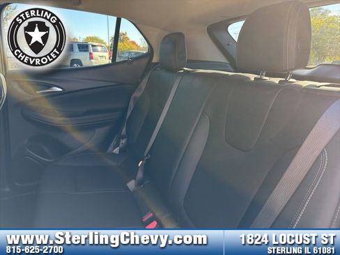 Used 2024 Buick Encore GX Sport Touring image 13
