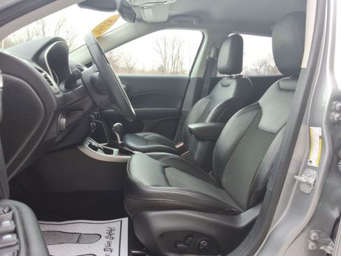 Used 2018 Jeep Compass Latitude w/ Popular Equipment Group image 25