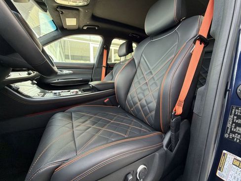 Used 2026 Genesis GV70 3.5T Sport Prestige image 13