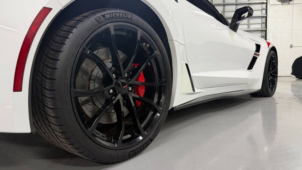Used 2019 Chevrolet Corvette Grand Sport RWD image 10