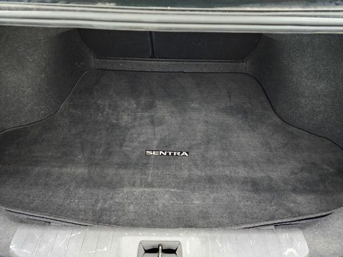 Used 2023 Nissan Sentra SV image 28