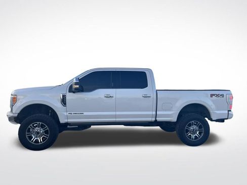 Used 2019 Ford F250 Platinum w/ Platinum Ultimate Package image 6