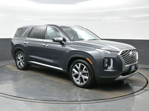 Used 2022 Hyundai Palisade SEL w/ 8P Bench Seat Package image 8