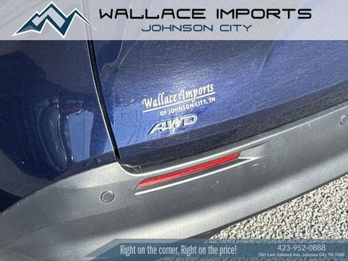 Used 2021 Toyota Sienna XLE w/ XLE Plus Package image 12