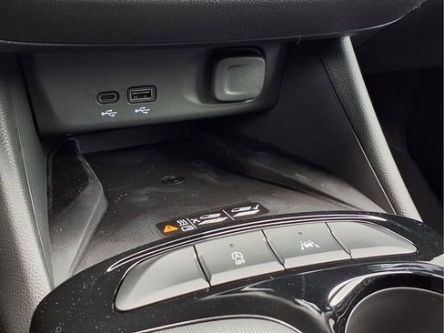 New 2026 Buick Envista Sport Touring w/ Convenience I Package FWD image 9