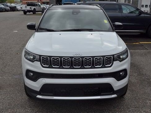 New 2026 Jeep Compass Limited w/ Sun, Sound & Navigation Group image 3