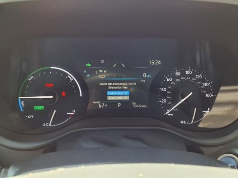 Used 2024 Toyota Sienna XSE w/ XSE Premium Package image 19