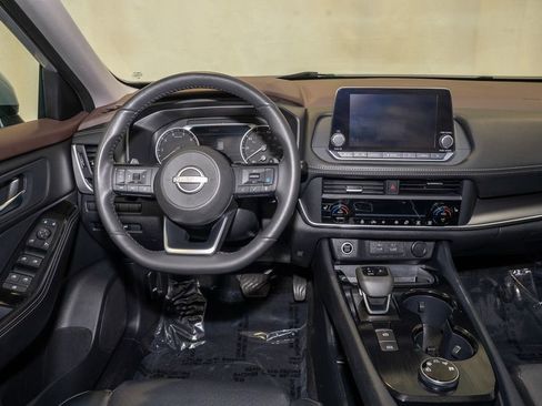 Certified 2023 Nissan Rogue SV w/ SV Premium B Package image 7