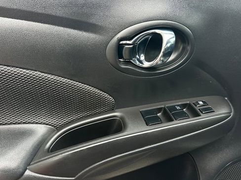 Used 2019 Nissan Versa SV image 12