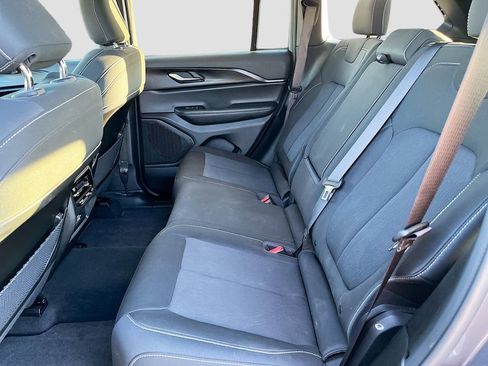 Used 2025 Jeep Grand Cherokee Laredo w/ Trailer Tow Package RWD image 22