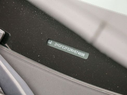 Used 2024 Honda Civic Sport image 30