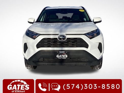 Used 2025 Toyota RAV4 XLE image 2