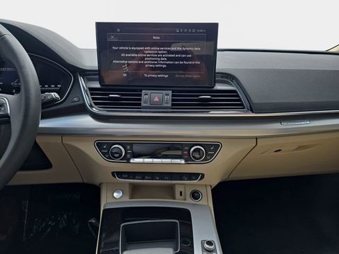 Certified 2024 Audi Q5 2.0T Prestige AWD/4WD image 20