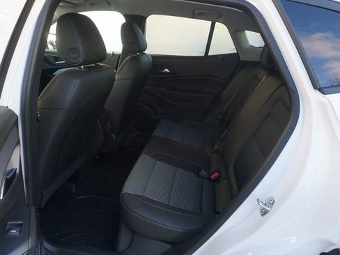 New 2026 Chevrolet Trax LT w/ Driver Confidence Package image 11